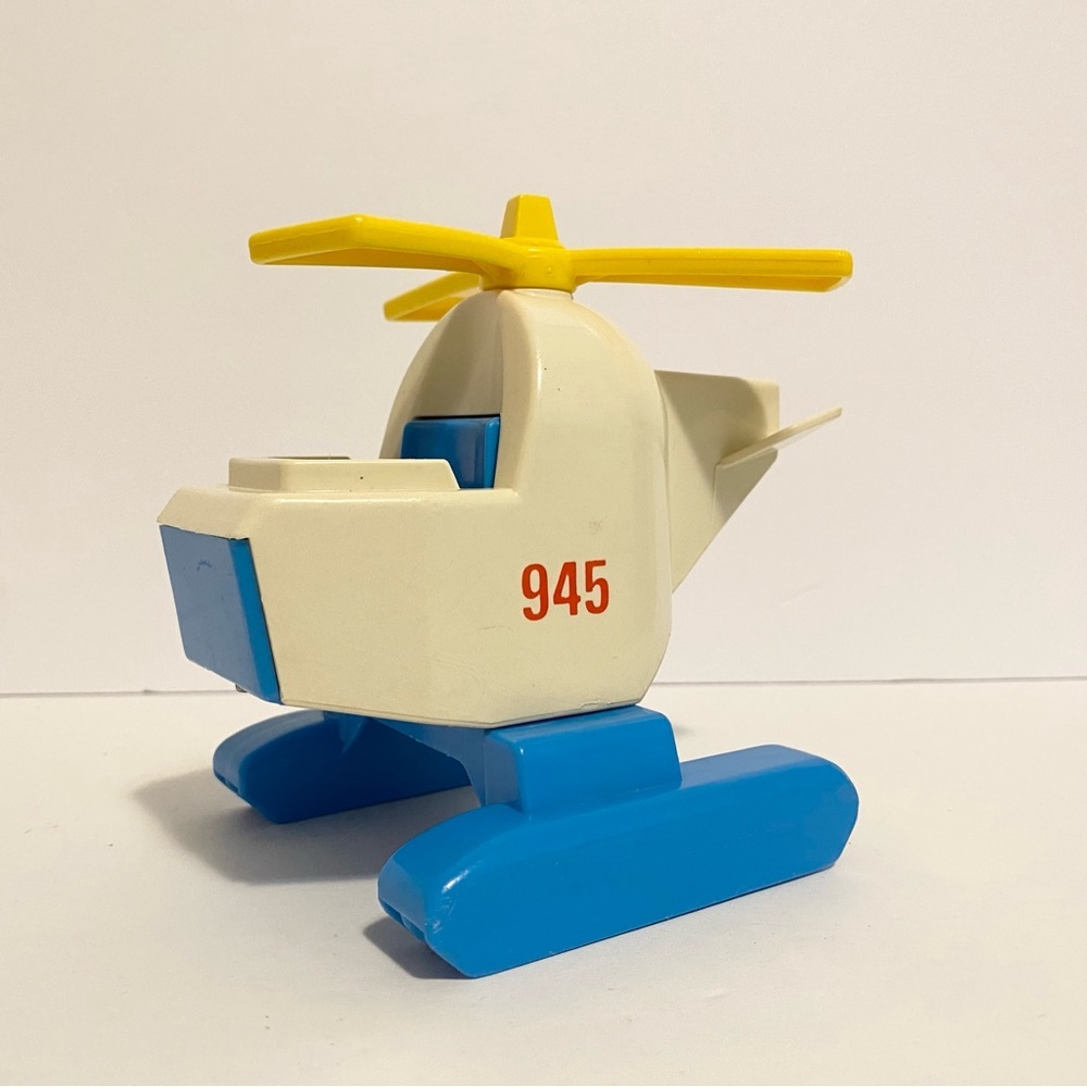 Vintage Little People Fisher Price Helicopter 945 Airplane 1970s Toy 4/$20 🛑